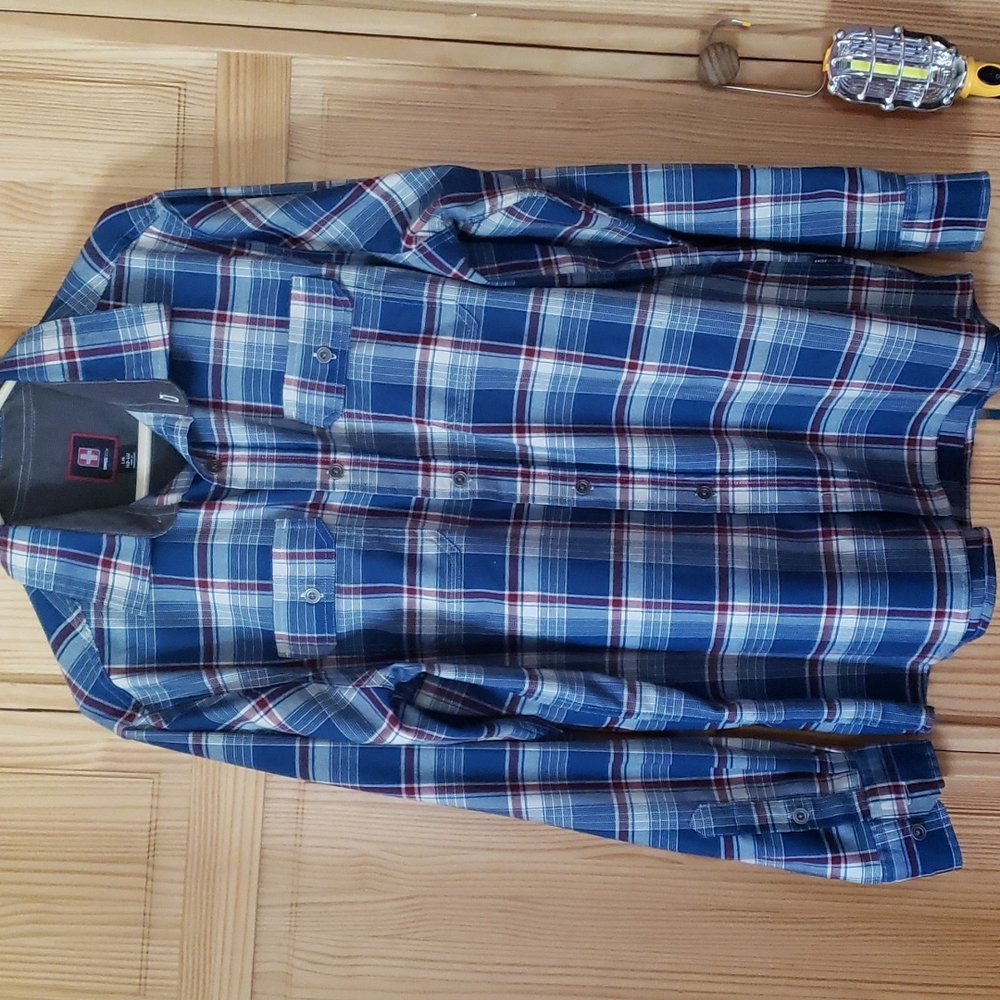 Mens Large Swiss Tech L/S Shirt